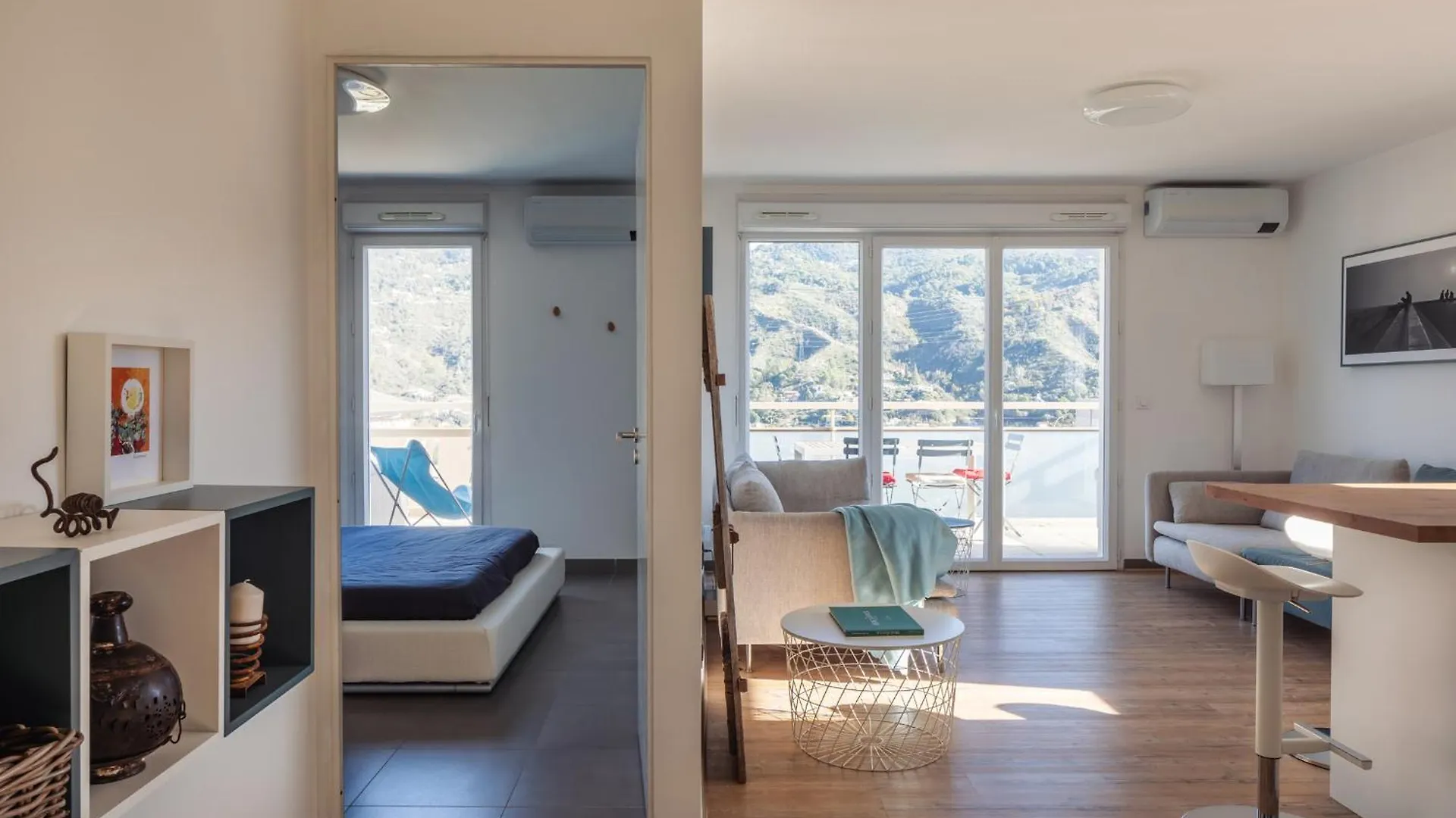 Flat Apartment Carros