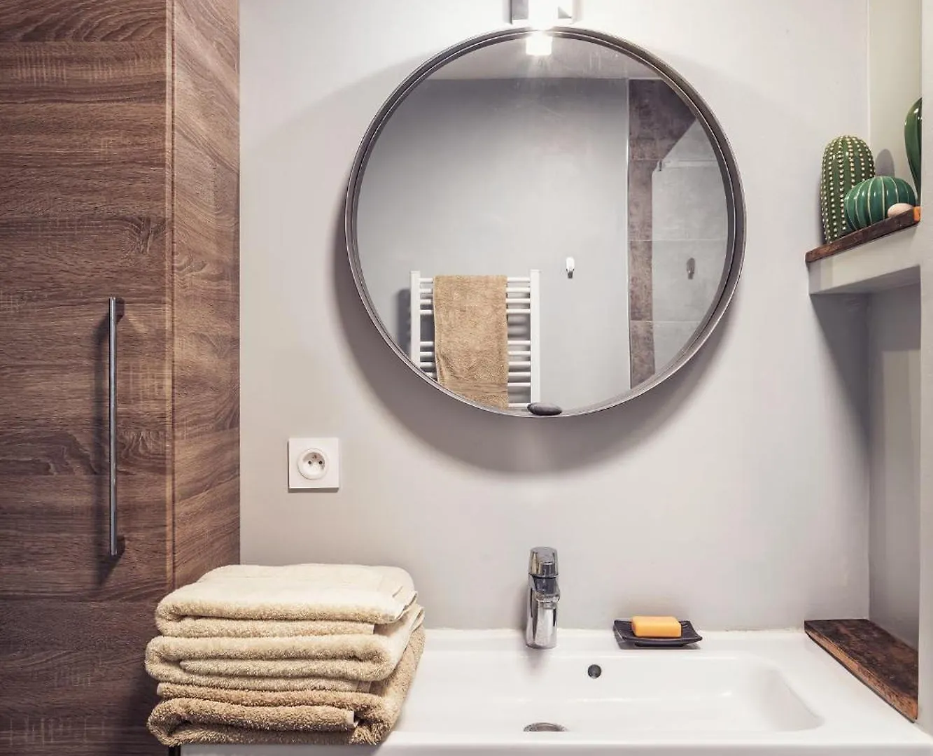 Flat Apartment Carros
